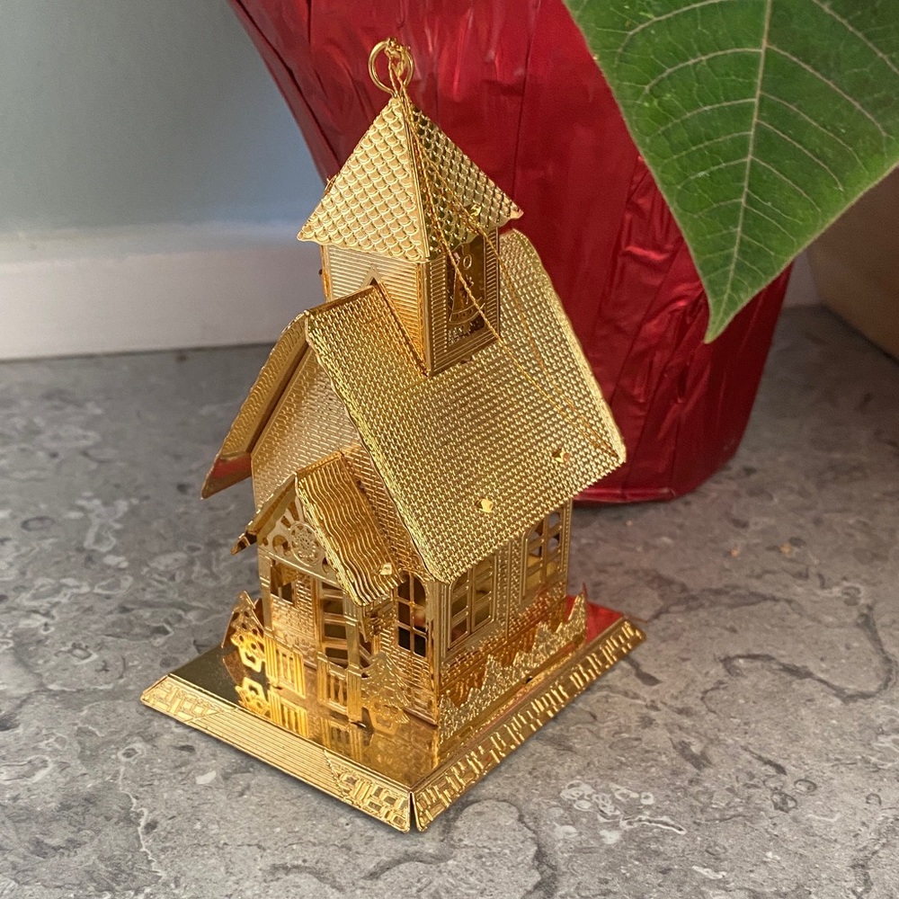Danbury Mint 24k plated filigree Christmas ornament light covers